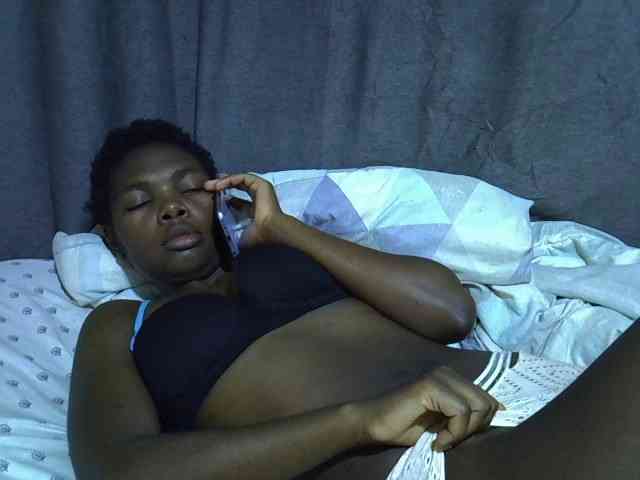 Cute-tamarah webcam