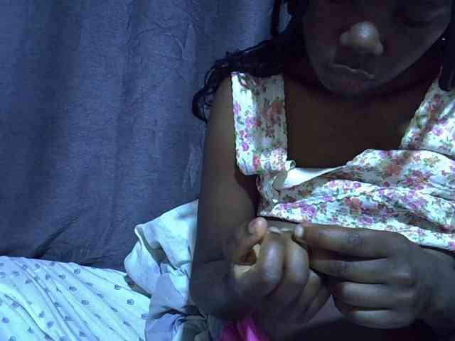 Cute-tamarah webcam