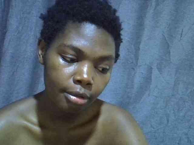 Cute-tamarah webcam