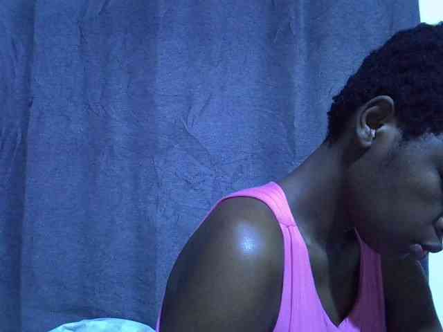 Cute-tamarah webcam