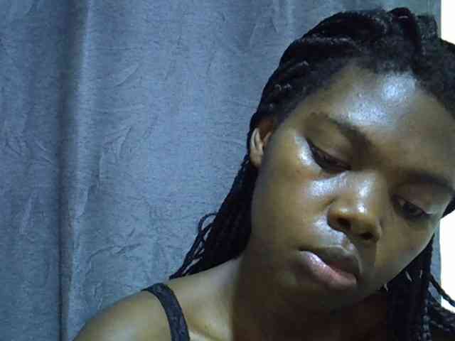 Cute-tamarah webcam