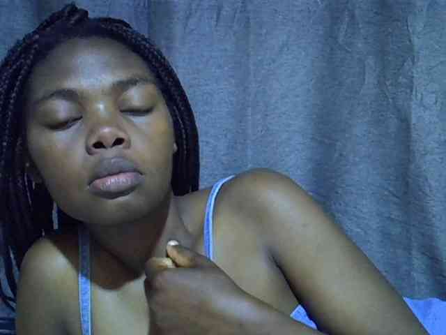 Cute-tamarah webcam