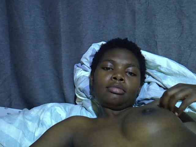 Cute-tamarah webcam