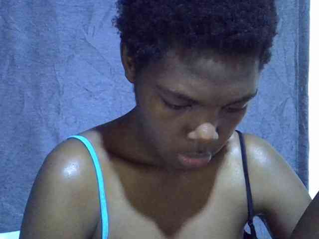 Cute-tamarah webcam