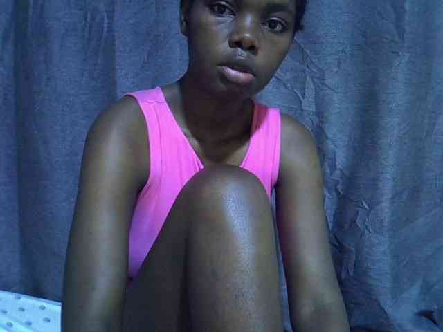 Cute-tamarah webcam