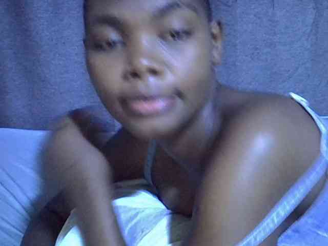 Cute-tamarah webcam