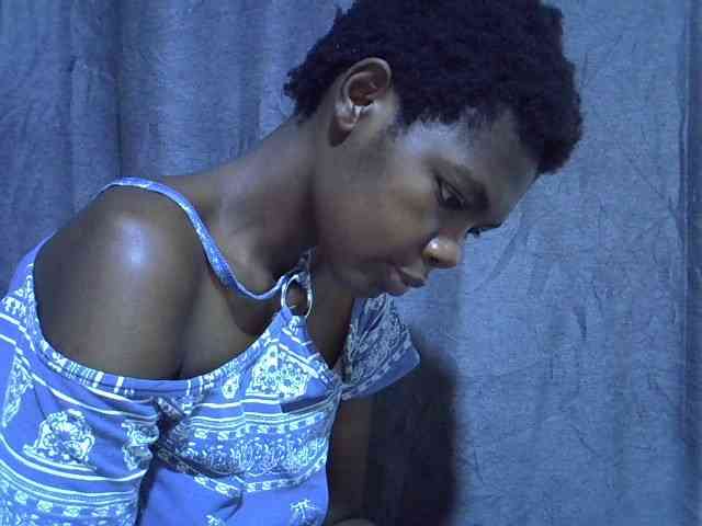 Cute-tamarah webcam
