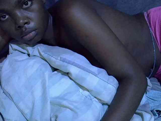 Cute-tamarah webcam