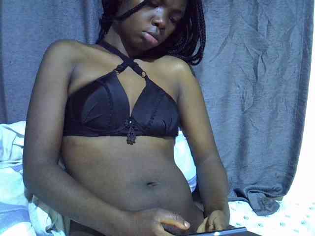 Cute-tamarah webcam