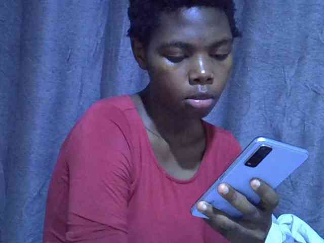 Cute-tamarah webcam