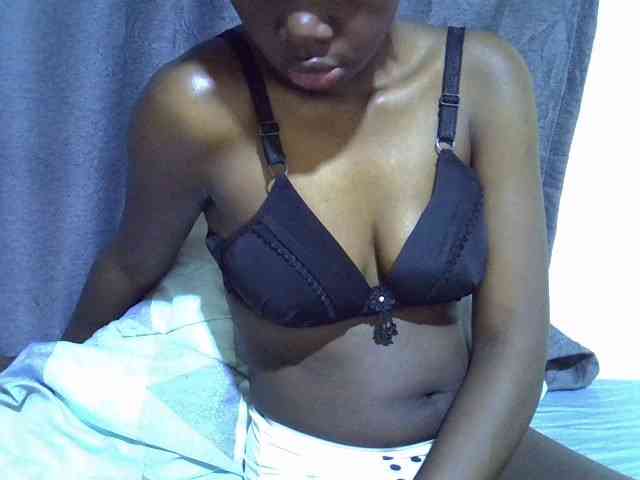 Cute-tamarah webcam