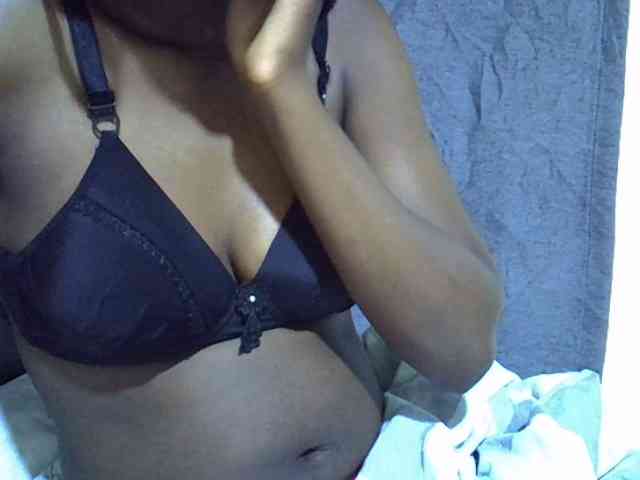 Cute-tamarah webcam