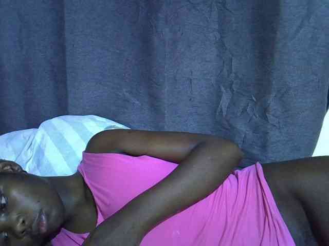 Cute-tamarah webcam