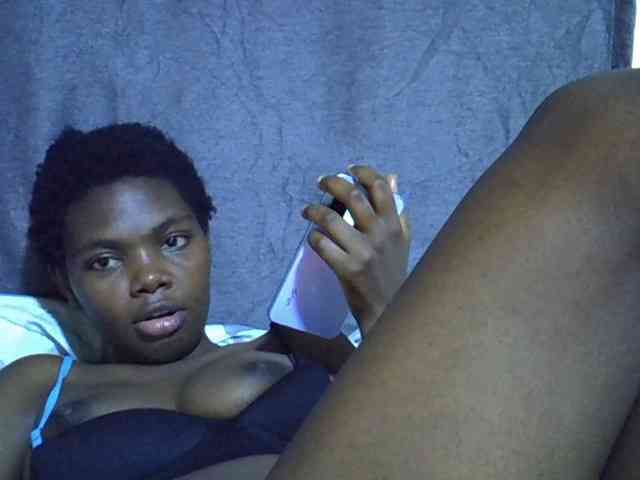 Cute-tamarah webcam