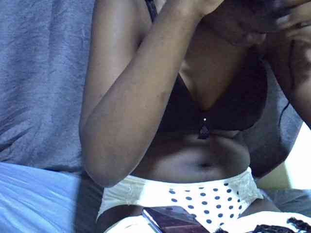 Cute-tamarah webcam