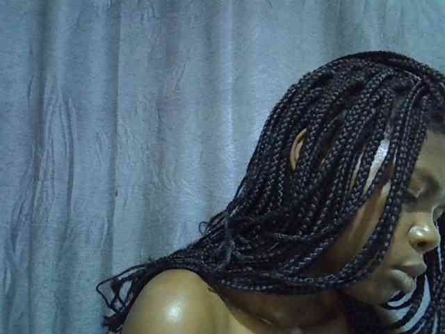 Cute-tamarah webcam
