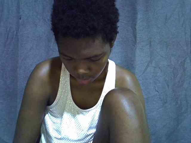 Cute-tamarah webcam