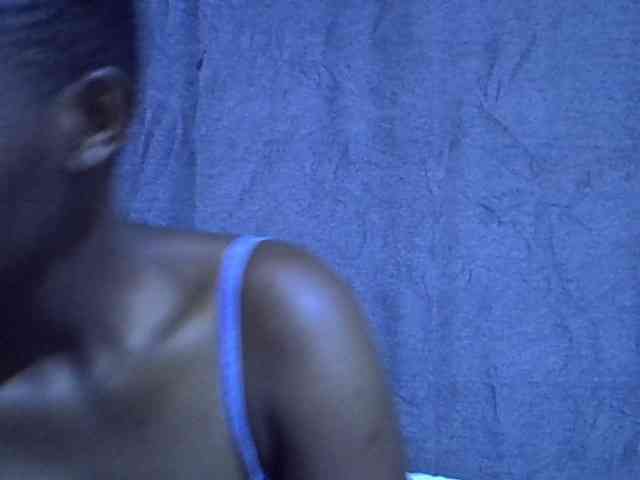 Cute-tamarah webcam