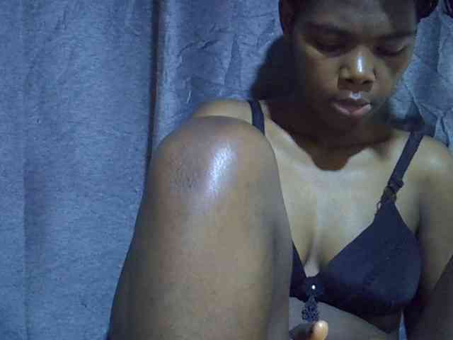 Cute-tamarah webcam
