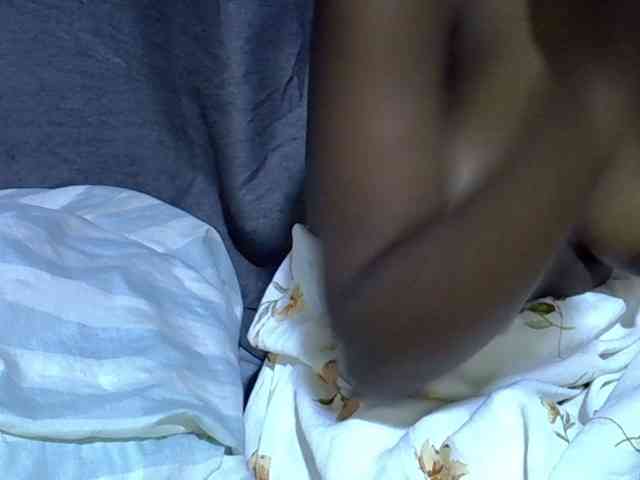 Cute-tamarah webcam