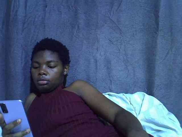 Cute-tamarah webcam