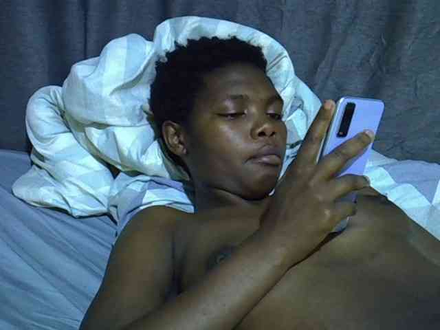 Cute-tamarah webcam