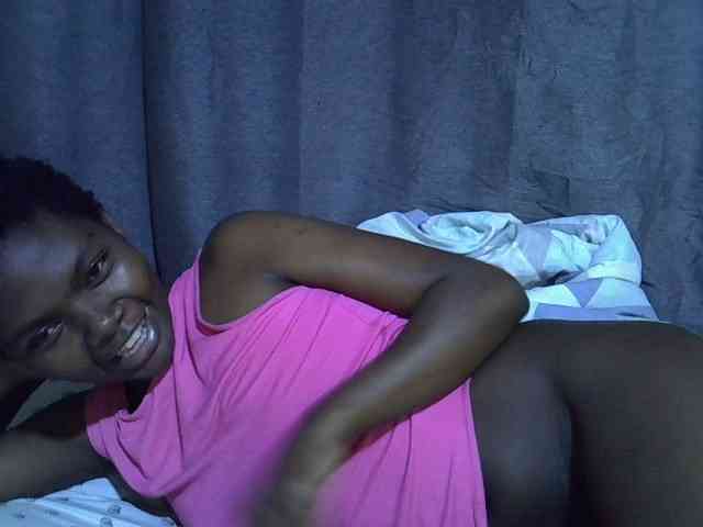 Cute-tamarah webcam
