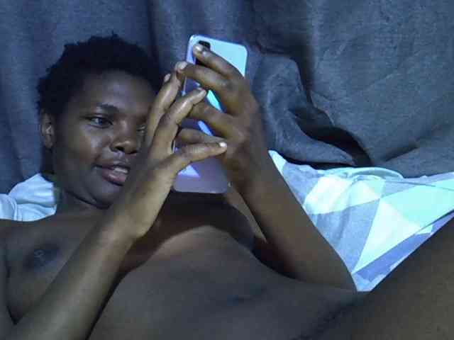 Cute-tamarah webcam