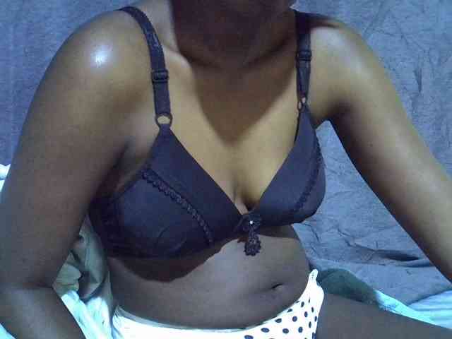 Cute-tamarah webcam