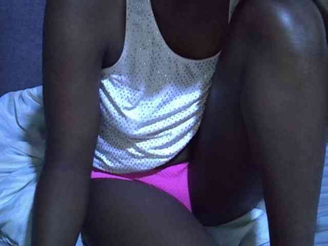 Cute-tamarah webcam