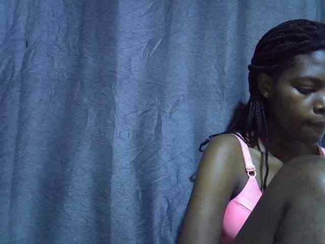 Cute-tamarah webcam