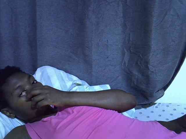 Cute-tamarah webcam