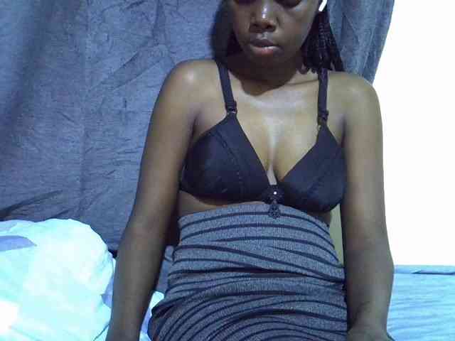Cute-tamarah webcam