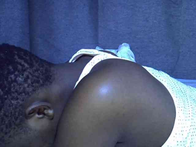Cute-tamarah webcam