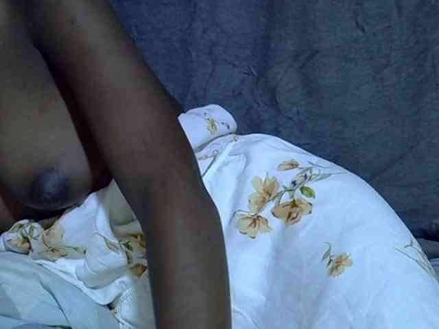 Cute-tamarah webcam