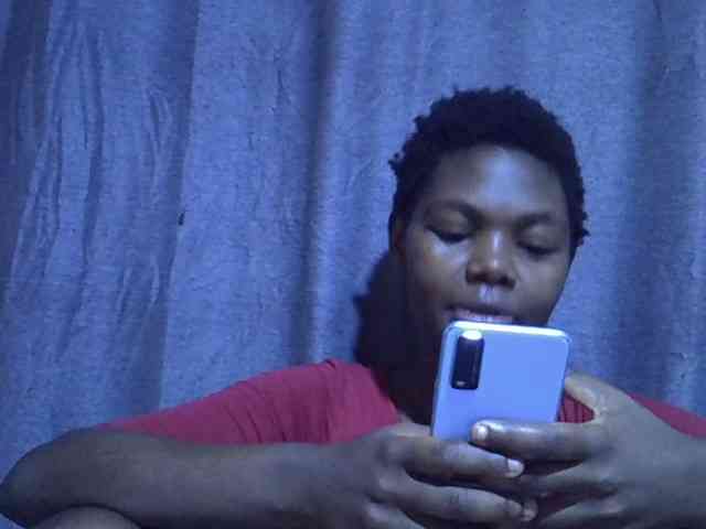 Cute-tamarah webcam