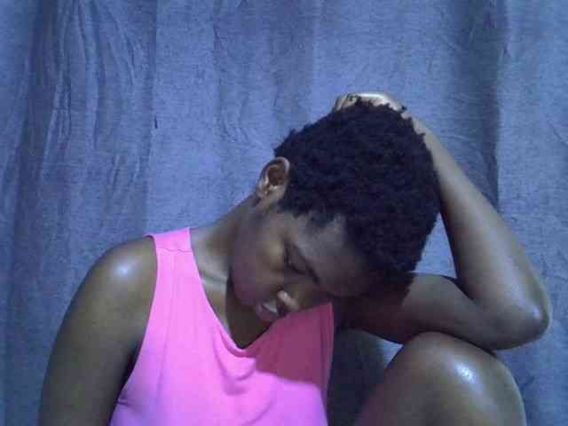 Cute-tamarah webcam