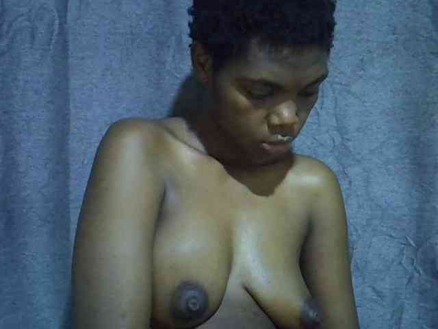 Cute-tamarah webcam