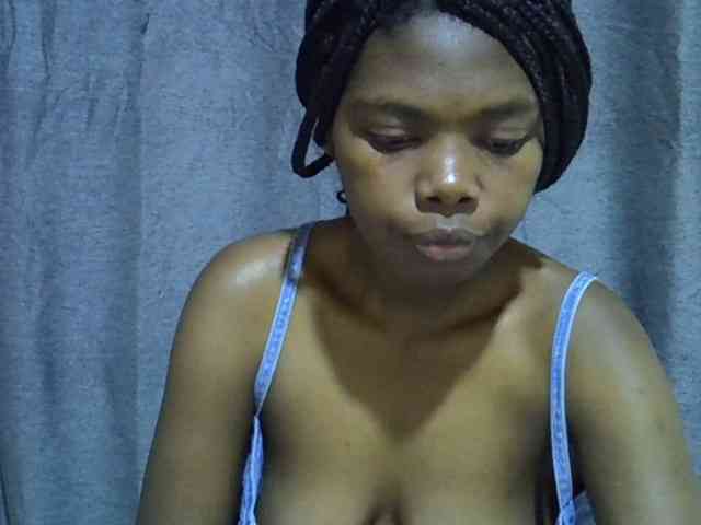 Cute-tamarah webcam