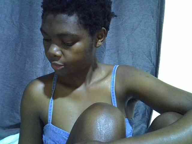 Cute-tamarah webcam