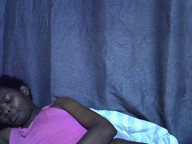 Cute-tamarah webcam