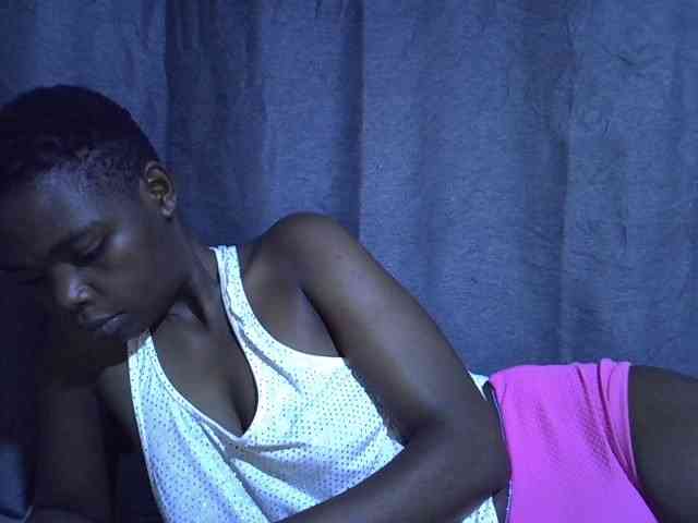 Cute-tamarah webcam