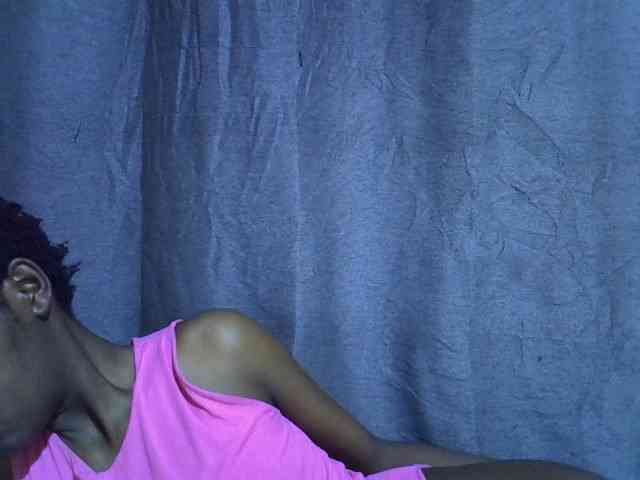 Cute-tamarah webcam