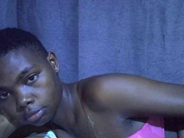 Cute-tamarah webcam