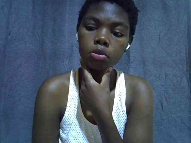 Cute-tamarah webcam