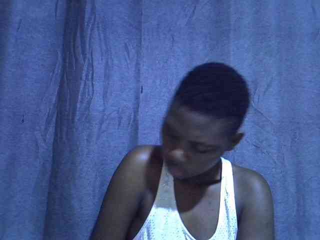 Cute-tamarah webcam