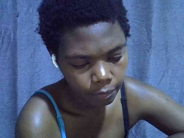 Cute-tamarah webcam