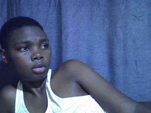 Cute-tamarah webcam