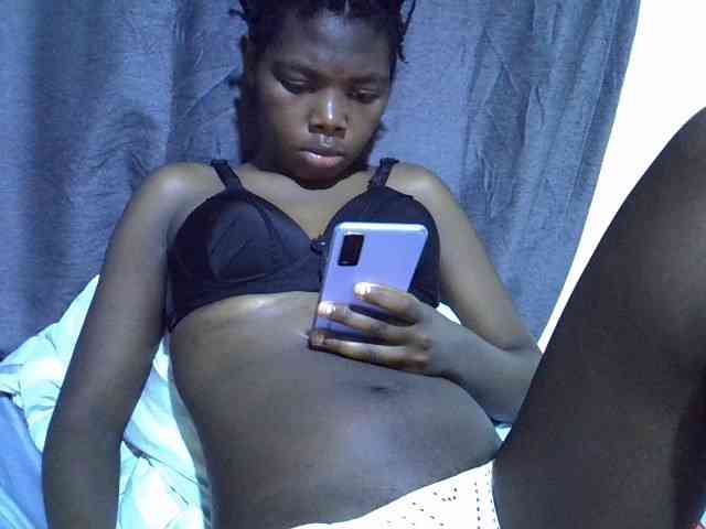 Cute-tamarah webcam
