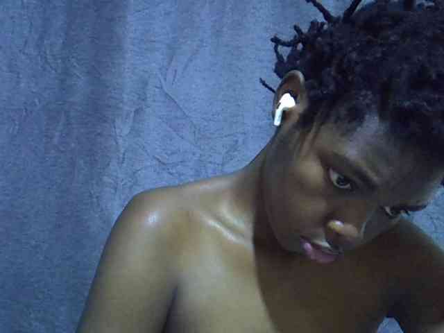 Cute-tamarah webcam